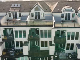 Photo #1: 24033557 Listing 