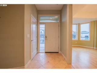 Photo #4: 24033557 Listing 