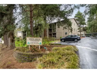 Photo #1: 24035345 Listing