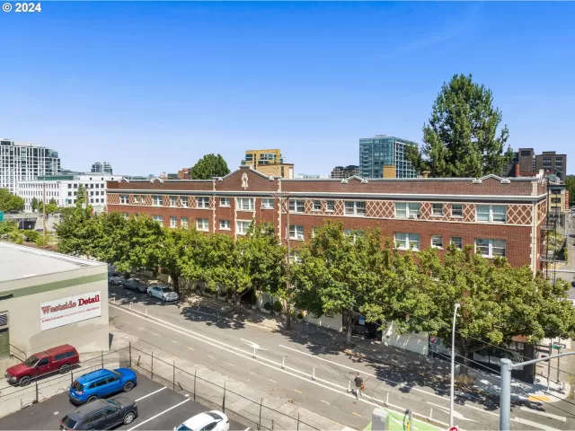 MLS: 24035507 Condo For Sale