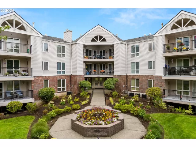 MLS: 24035704 Condo For Sale