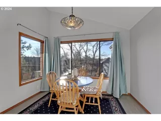 Photo #4: 24038496 Listing 