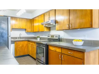 Photo #3: 24039974 Listing 