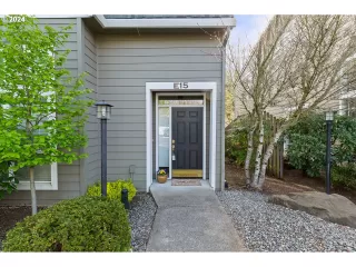 Photo #2: 24040955 Listing