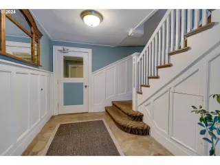Photo #3: 24043940 Listing 
