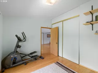 Photo #4: 24046024 Listing 