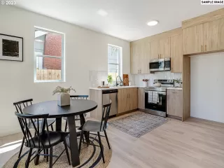 Photo #6: 24046207 Listing