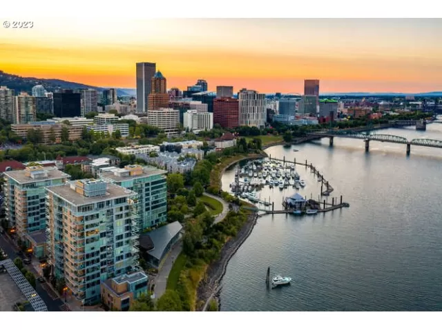 MLS: 24047331 Condo For Sale