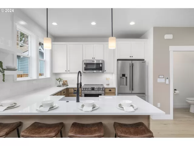 MLS: 24047936 Condo For Sale