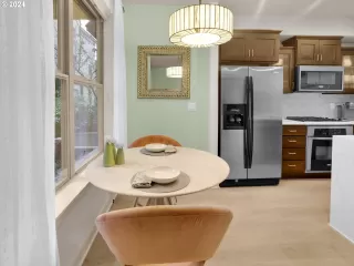 Photo #3: 24051870 Listing