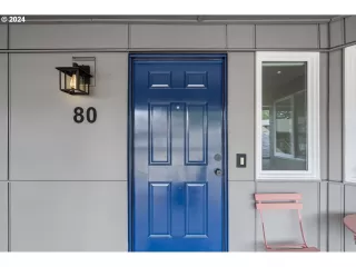 Photo #5: 24054814 Listing