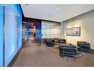 Photo #6: 24055415 Listing 