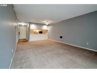 Photo #3: 24056024 Listing 