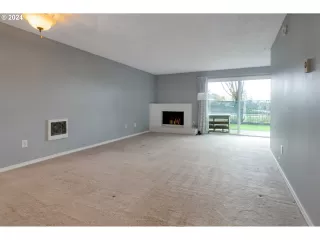 Photo #4: 24056024 Listing 