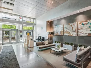 Photo #1: 24057870 Listing