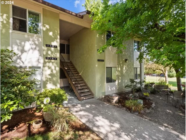 MLS: 24058976 Condo For Sale