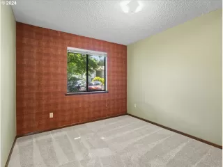 Photo #4: 24058976 Listing 