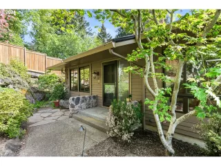 Photo #2: 24061025 Listing 