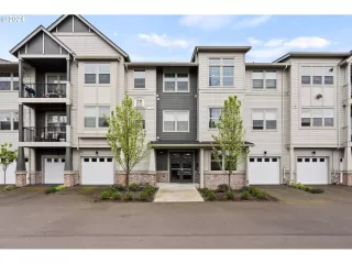 Photo #1: 24062226 Listing