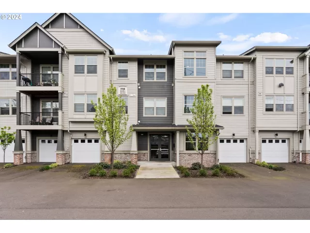 MLS: 24062226 Condo For Sale