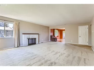 Photo #3: 24063967 Listing 