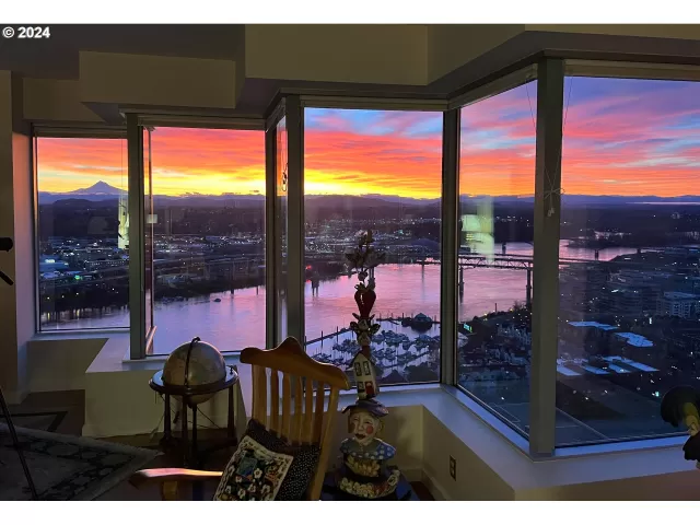 MLS: 24064029 Condo For Sale