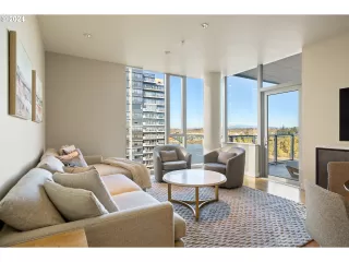 Photo #3: 24066989 Listing 