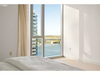 Photo #5: 24066989 Listing 