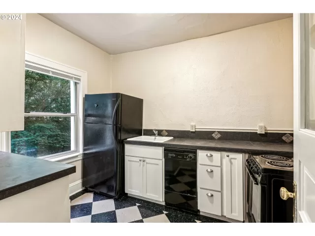 MLS: 24070274 Condo For Sale