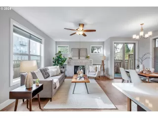 Photo #3: 24071284 Listing 