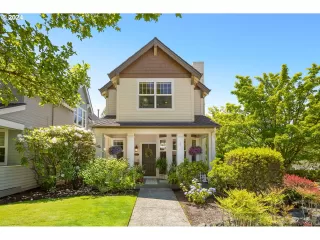 Photo #3: 24078192 Listing