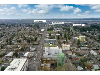 Photo #6: 24078559 Listing