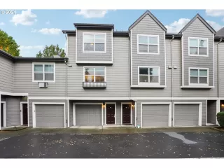 Photo #1: 24078777 Listing