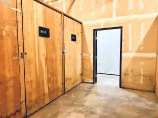 Photo #1: 24078963 Listing 