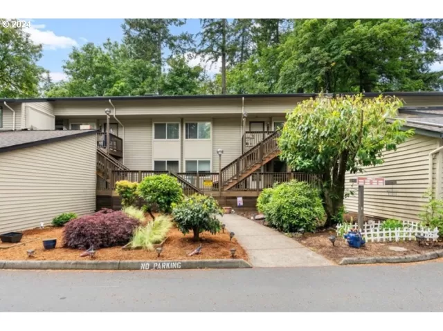 MLS: 24079491 Condo For Sale