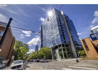 Photo #1: 24079623 Listing 