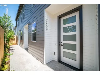 Photo #4: 24080194 Listing