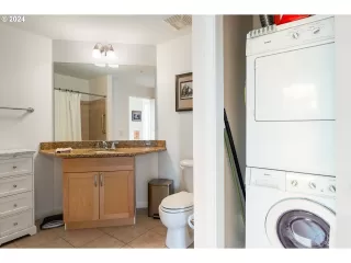 Photo #1: 24080514 Listing 