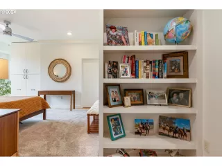 Photo #4: 24080514 Listing 