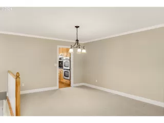 Photo #4: 24081416 Listing 