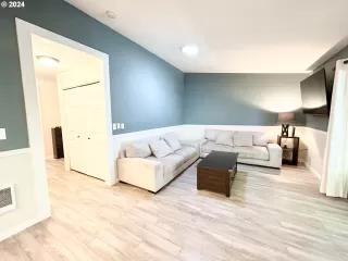 Photo #1: 24083260 Listing 