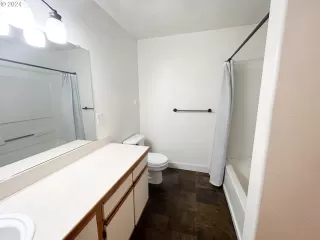 Photo #6: 24083260 Listing 