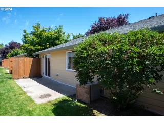 Photo #3: 24085267 Listing 