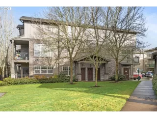 Photo #2: 24086381 Listing