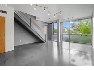 Photo #6: 24088180 Listing 