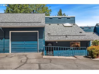 Photo #2: 24099521 Listing 