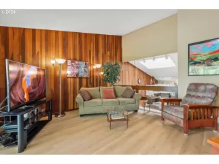 Photo #4: 24099521 Listing 