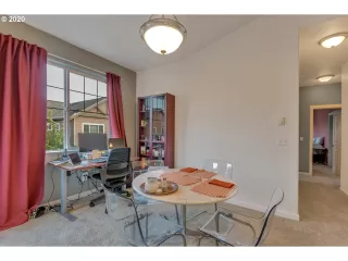 Photo #4: 24100642 Listing