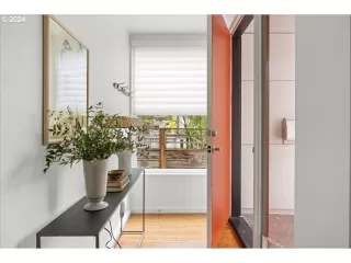 Photo #6: 24102442 Listing 