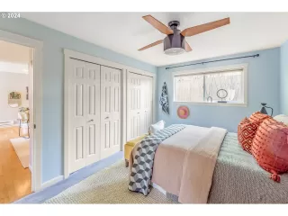 Photo #3: 24108934 Listing 